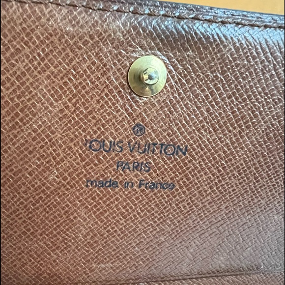 Authentic Louis Vuitton Bifold Tressor Compact Wallet - Picture 7 of 13